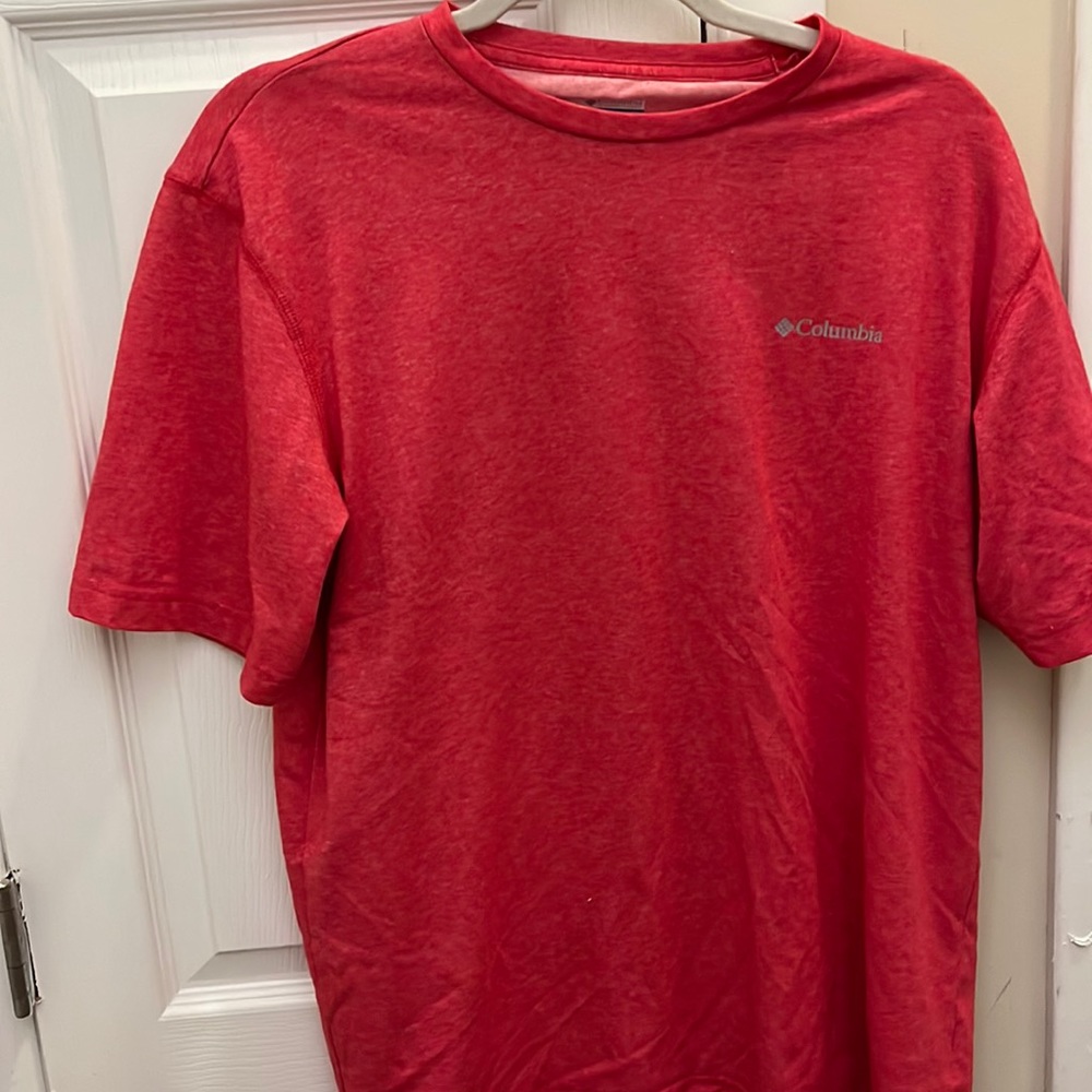 Red Columbia Dry fit Tee